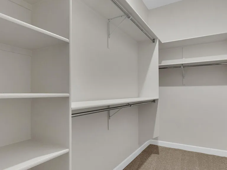13931 Sky Harbor Ave — Photo 35