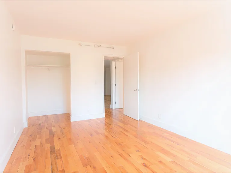 6208 Arroyo Glen St #15 — Photo 3