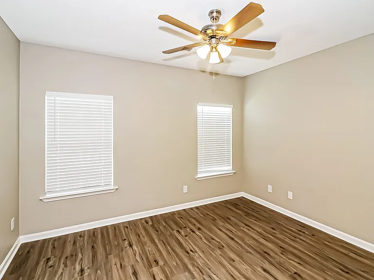 9864 White Poplar Dr — Photo 9