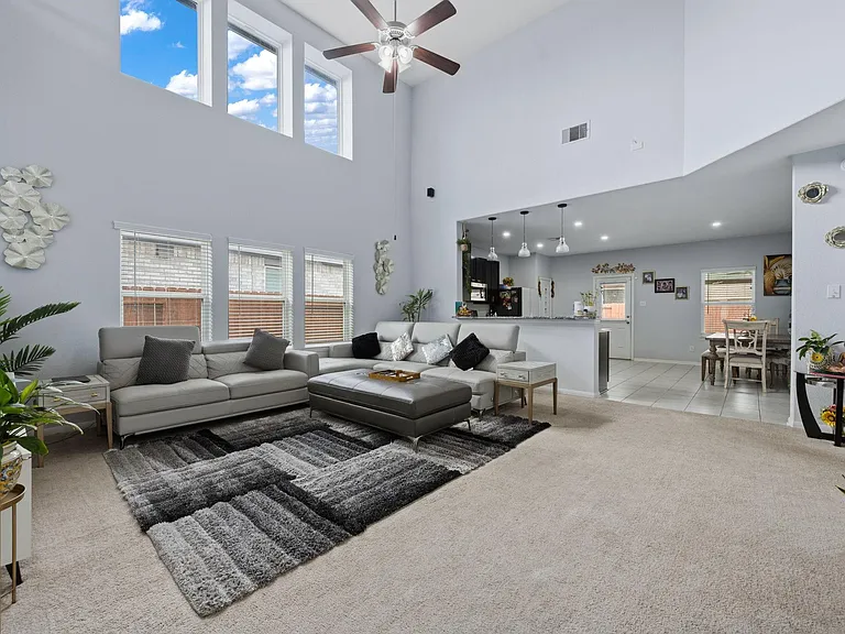 8831 W Crescent Lake Cir — Photo 8