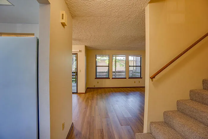 311 SE 5th Ave #311 — Photo 5