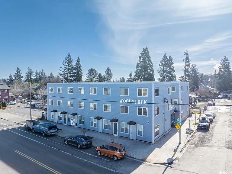 6006 SE 53rd Ave — Photo 32