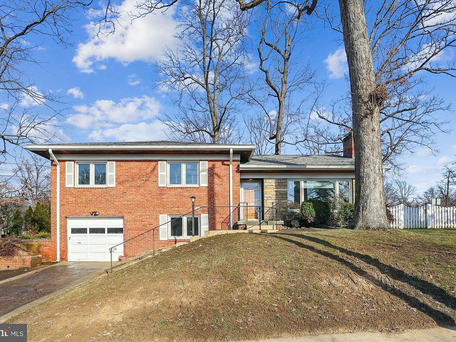 2801 N Dinwiddie St, Arlington, VA 22207 Zillow