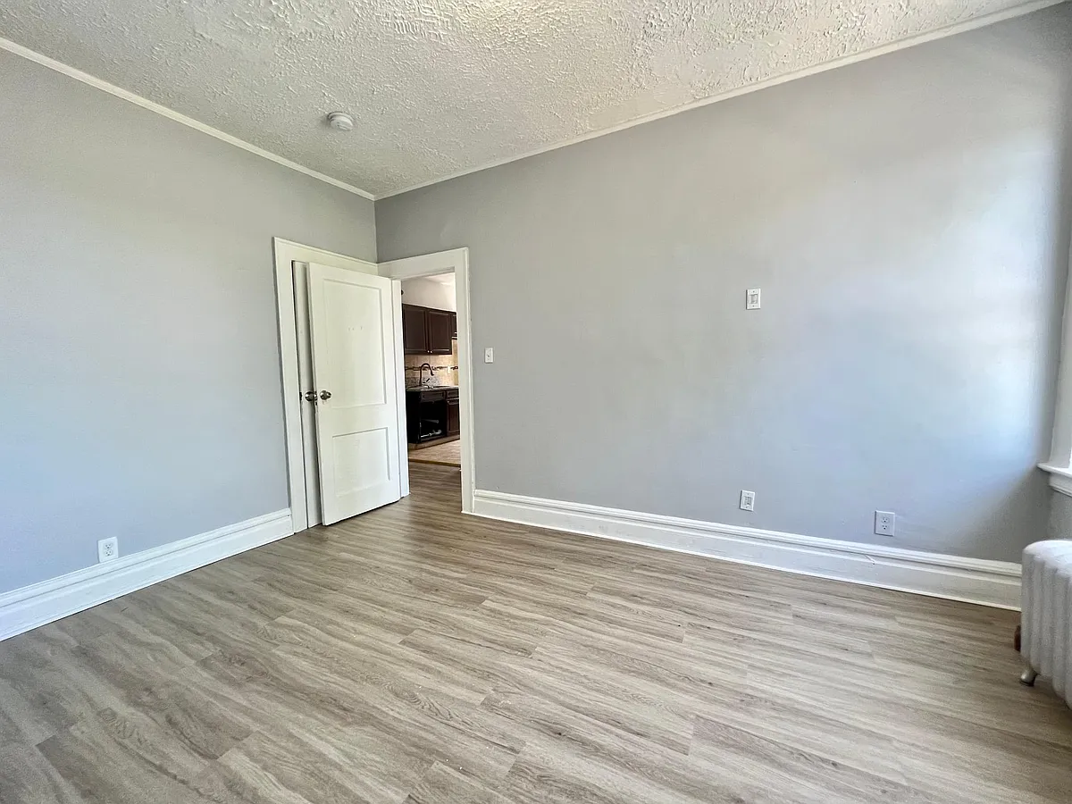 Building Photo - 94 Fairmount Ter #412