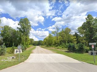 0 Vacant Buckhorn Ct, Milford, MI 48381