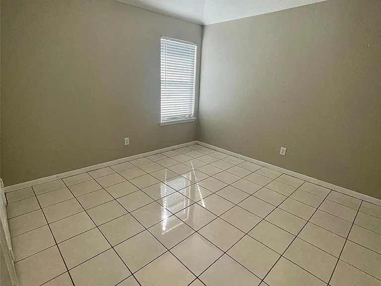 9135 Gianna Ct — Photo 11