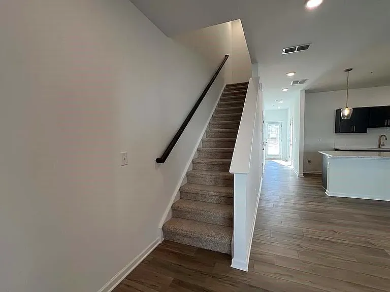6106 Vaughnmere Way — Photo 9
