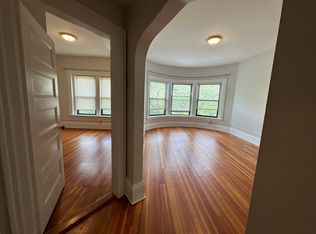 1463 Beacon St #12, Brookline, MA 02446