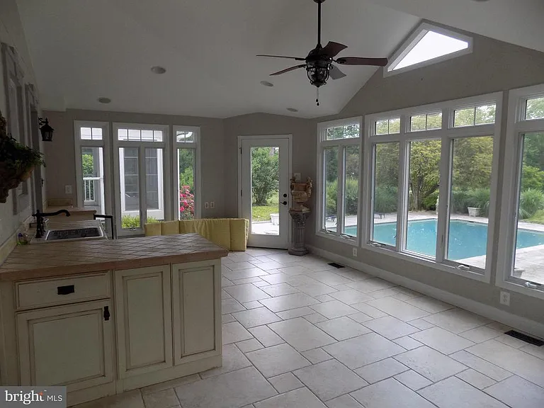 313 Glenville Rd — Photo 14