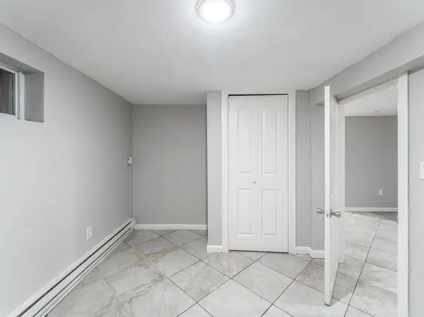 35 Lexington Avenue image 19 of 30