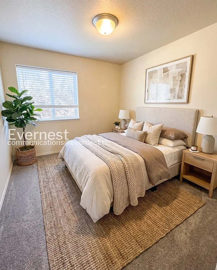 3 bed, 3.0 bath, 1260 sqft, $2,250 — Photo 3