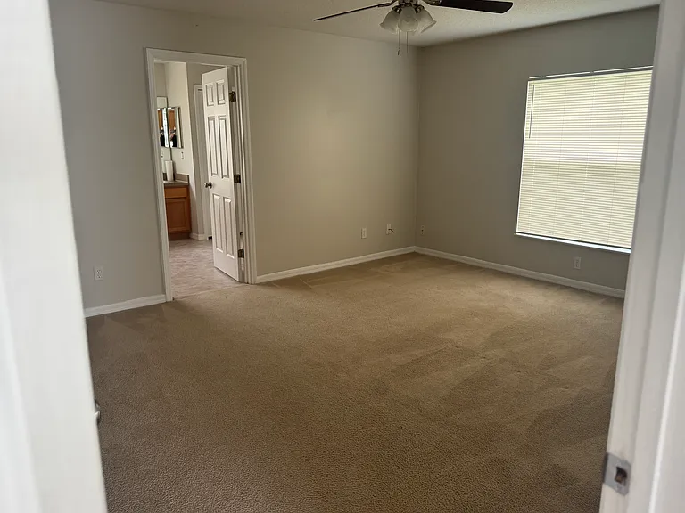 4702 Ashurst St — Photo 18