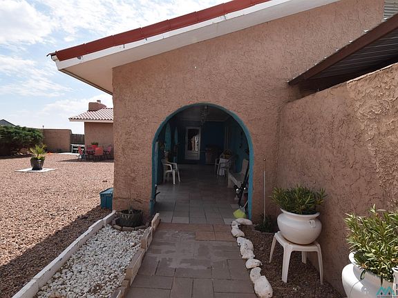2nd image of 12750 Hermanas Rd SW