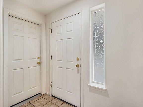 3rd image of 3163 SW Peridot Ave