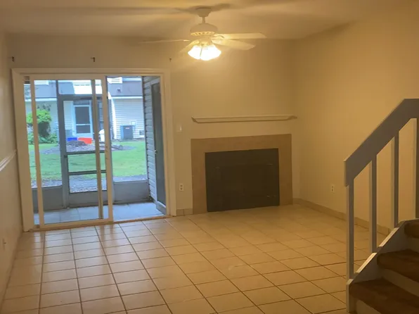 6138 SW 8th Ln, Gainesville, FL 32607