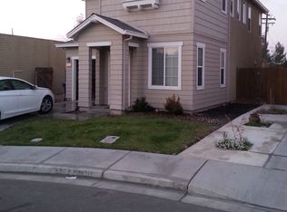 1903 Olivas Ct, Ceres, CA 95307