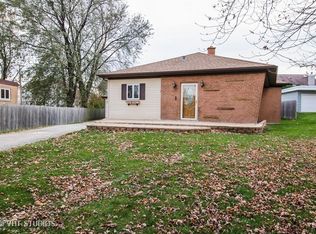 441 E 15th Pl, Lombard, IL