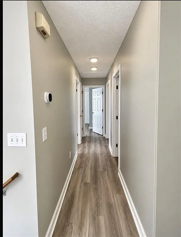 4 bed, 3.5 bath, 1759 sqft, $2,300 — Photo 4
