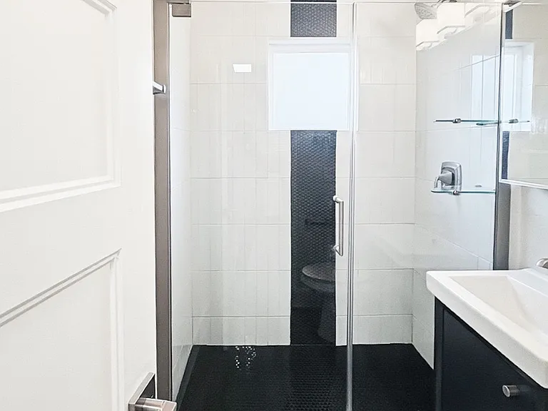 631 N 4th Ave #12 — Photo 7