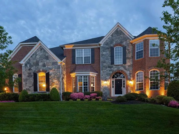 25604 Twelve Cedars Ct, Chantilly, VA 20152