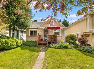 12042 40th Ave NE, Seattle, WA 98125