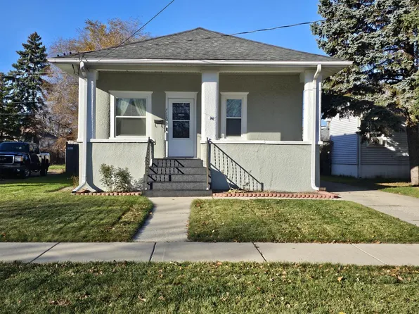 7120 26th AVENUE, Kenosha, WI 53143