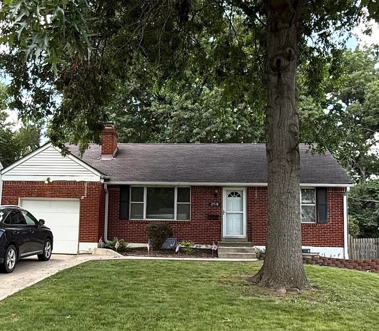 3 bed, 1112 sqft, $2,400 — Photo 1