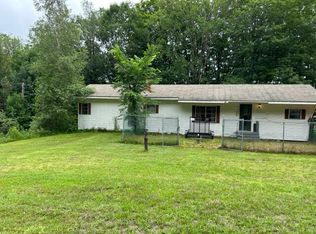 968 Main St, Pittsfield, ME 04967