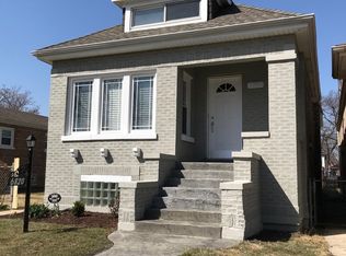 6820 S Bell Ave, Chicago, IL 60636