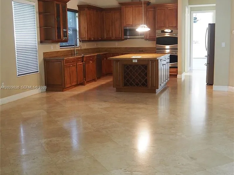 2750 Jockey Cir E — Photo 32