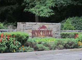 71 Bridle Path, Ossining, NY 10562