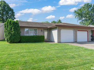 2312 Austin Dr, Springfield, IL 62704