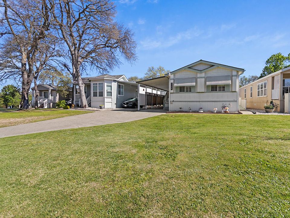 1st image of 77028 Lauppe Ln