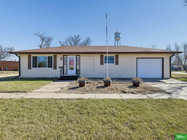 401 7th St, Milligan, NE 68406