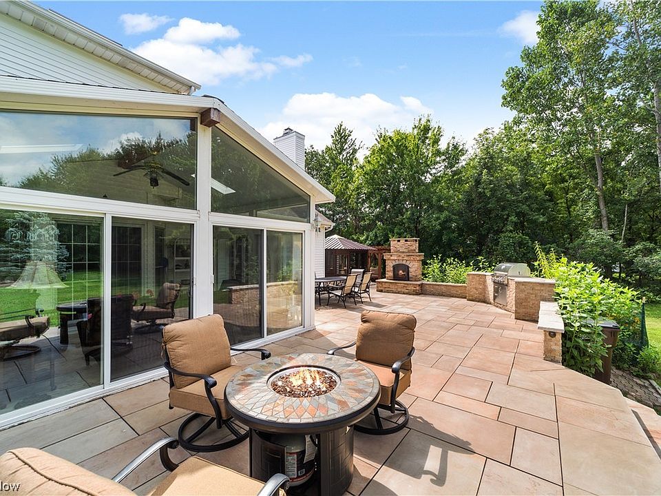 2318 Bassett Rd, Westlake, OH 44145 MLS 4439377 Zillow