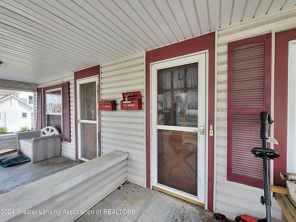 2nd image of 117 S Jefferson St