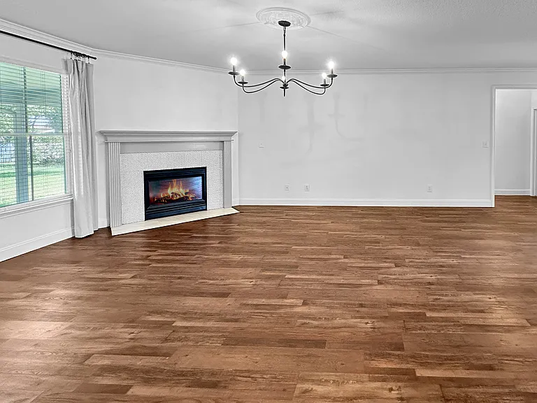 1415 Azalea Ln — Photo 34