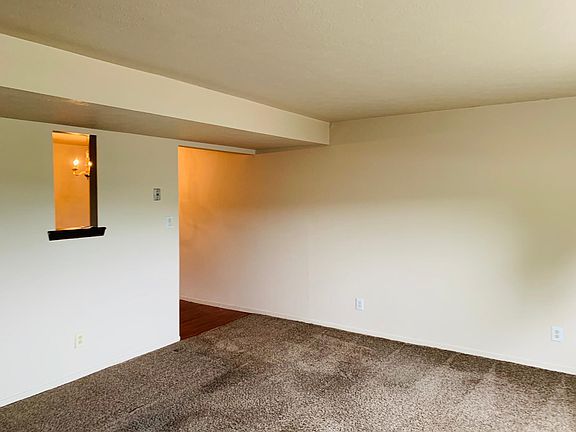 3rd image of 1200 Wyatt Ln #C