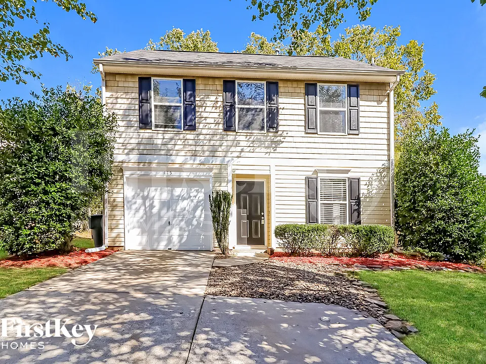115 Daventry Pl
