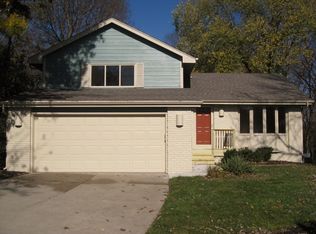 2510 E Thornton Ave, Des Moines, IA 50320