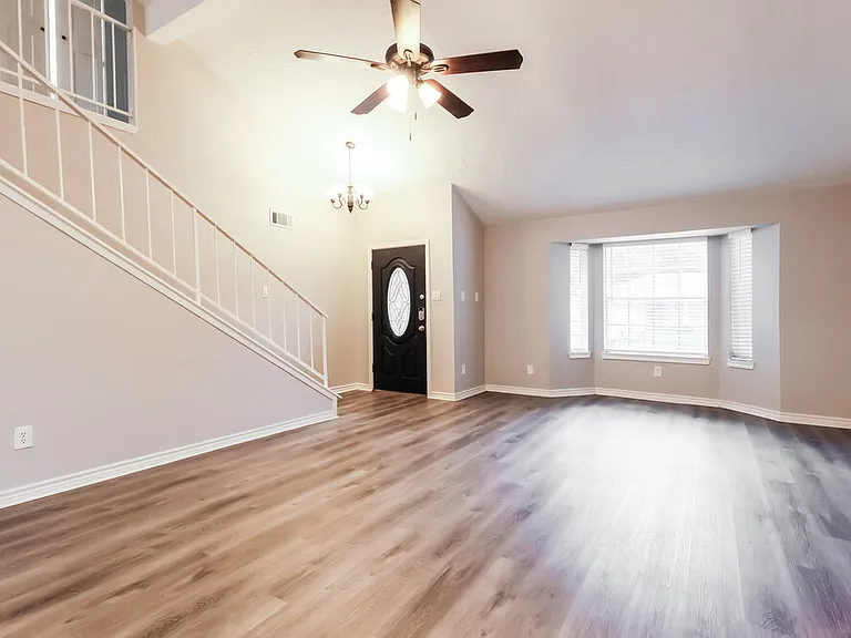 18903 Pine Trace Ct — Photo 6