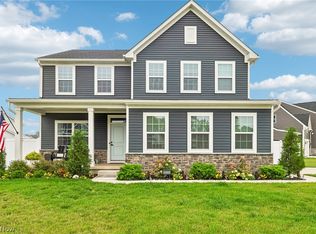 8003 Jack Ryan Dr, North Ridgeville, OH 44039