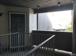 251 Evergreen Rd, Ramsey, NJ 07446