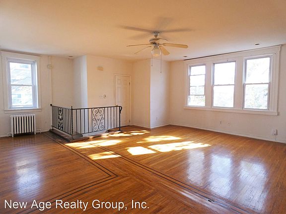 4th image of 847 N 22nd St #2