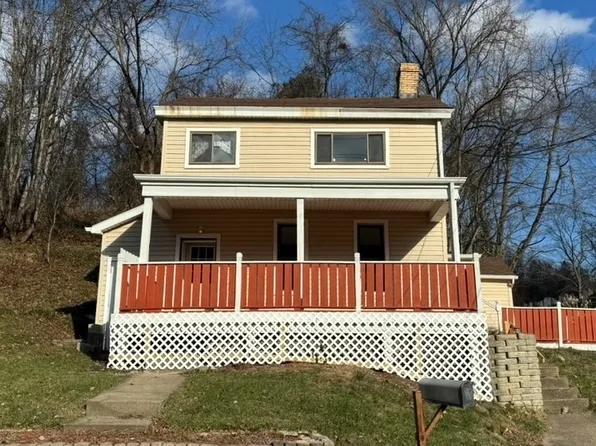 31 Stewart Ave, Pittsburgh, PA 15227