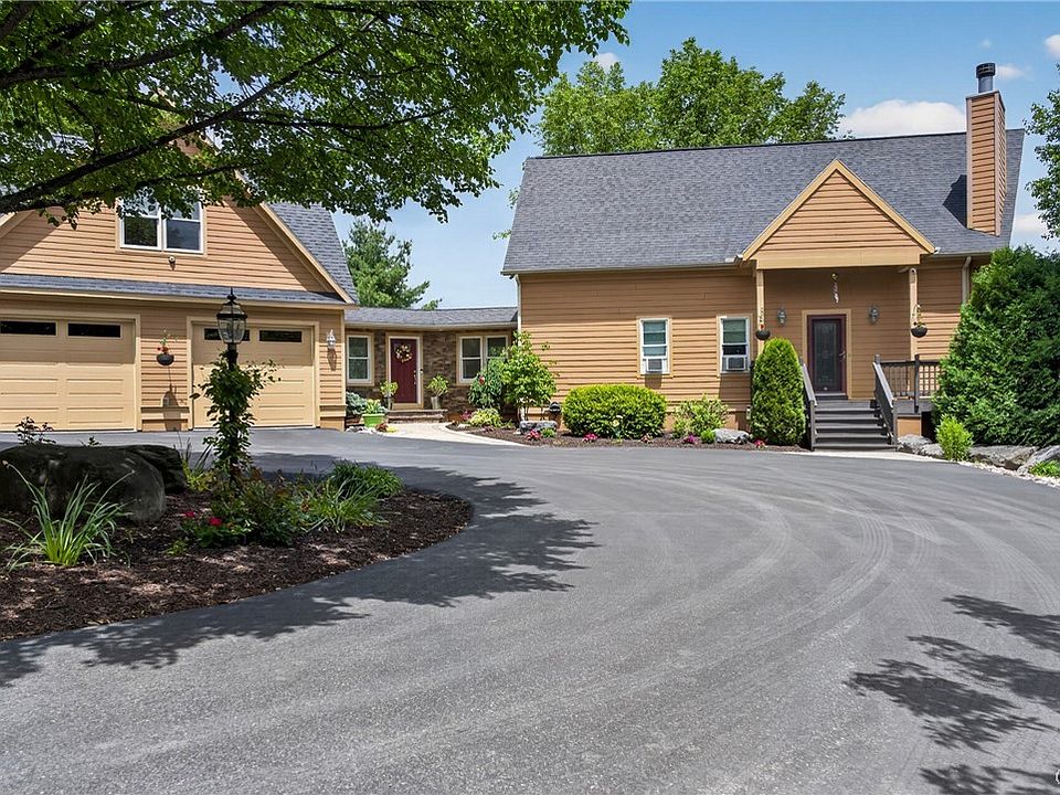 1st image of 2726 Gardner Rd