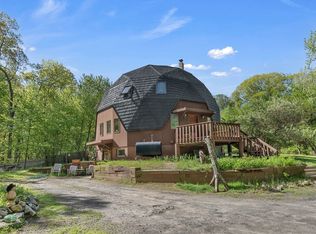 243 Oak St, Holliston, MA 01746