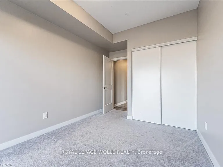 255 Northfield Dr E #302 — Photo 30