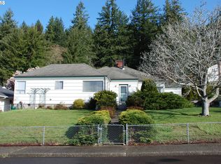 1913 Hawthorne Ave, Reedsport, OR 97467