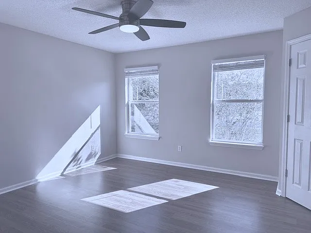 902 Southern Creek Dr — Photo 16